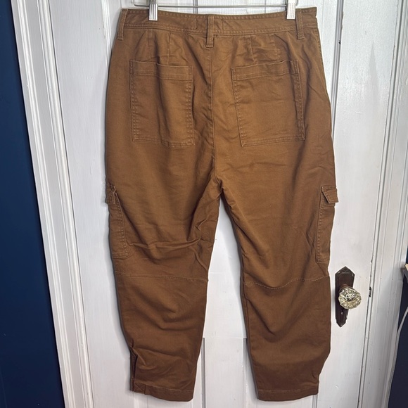 Banana Republic High-Rise Cargo Pant in Camel W1126 Sz 10 - Picture 6 of 9